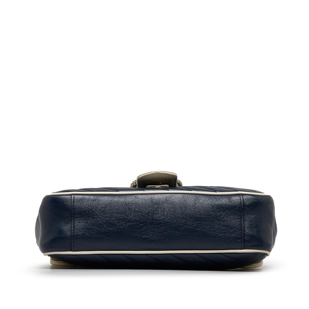 Gucci Small GG Marmont Matelasse Crossbody Bag (SHG-gXACgT)