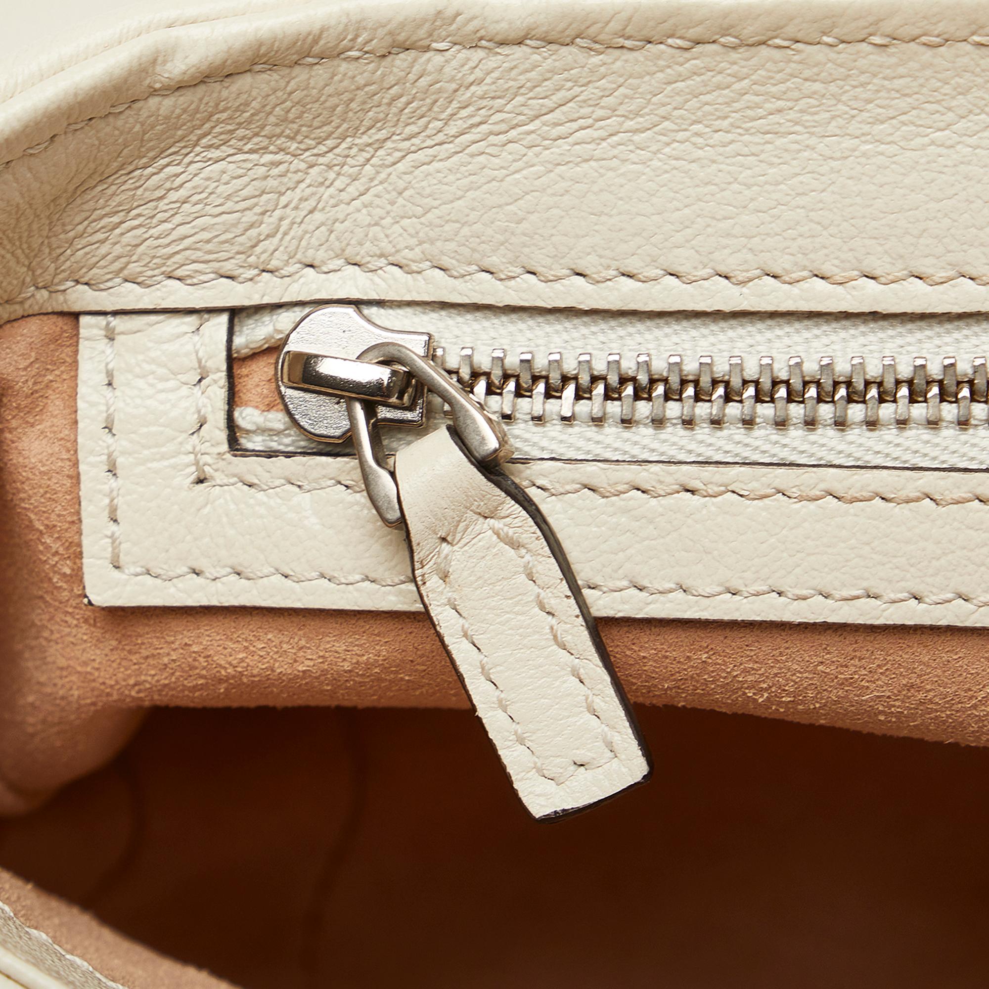 Gucci Small GG Marmont Matelasse Crossbody Bag (SHG-gXACgT)