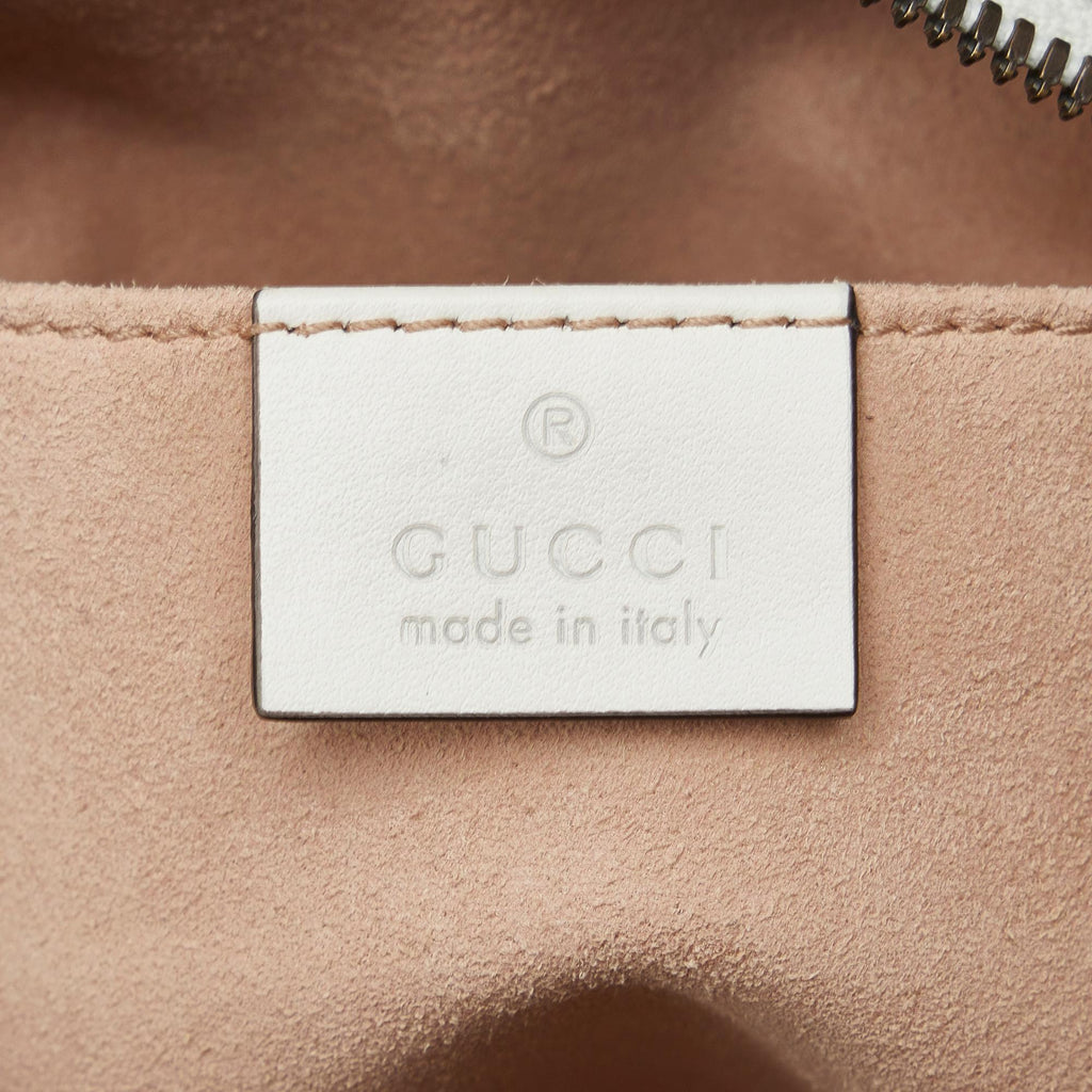 Gucci Small GG Marmont Matelasse Crossbody (SHG-WnmqBb)