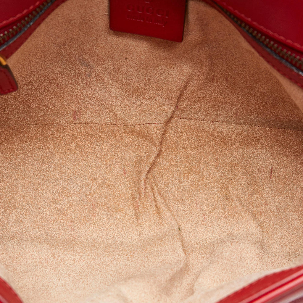 Gucci Small GG Marmont Matelasse Crossbody (SHG-iRSyik)