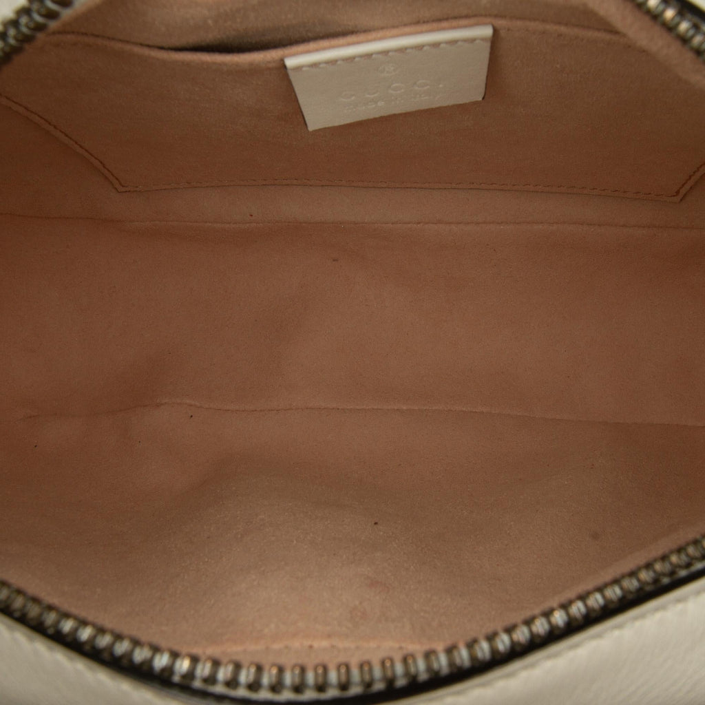 Gucci Small GG Marmont Matelasse Crossbody (SHG-XJh1aH)