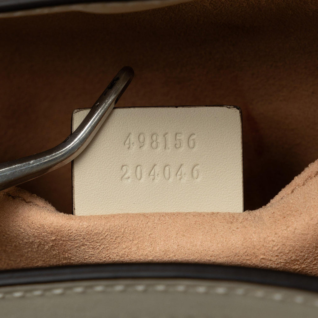 Gucci Small GG Supreme Padlock Tote (SHG-QfnOzS)