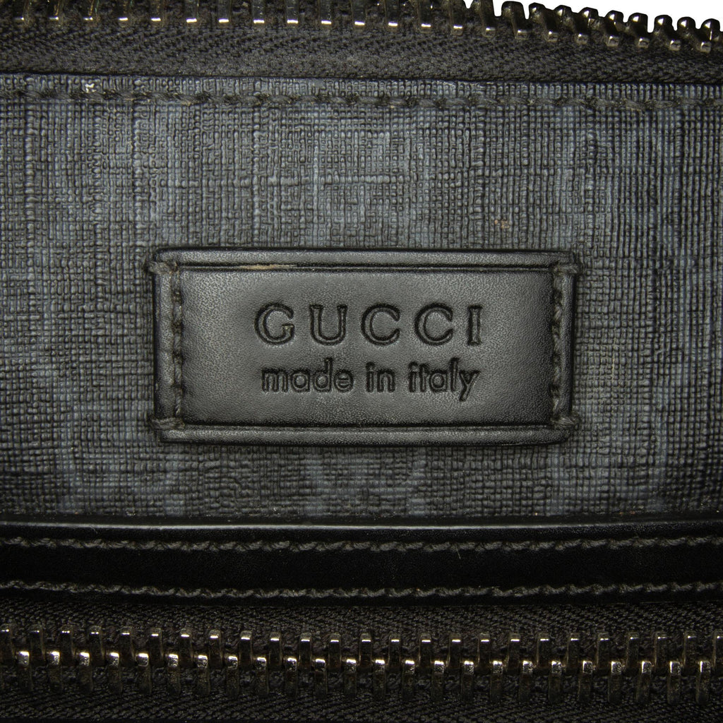 Gucci Small GG Supreme Web Crossbody (SHG-gvXh7Y)