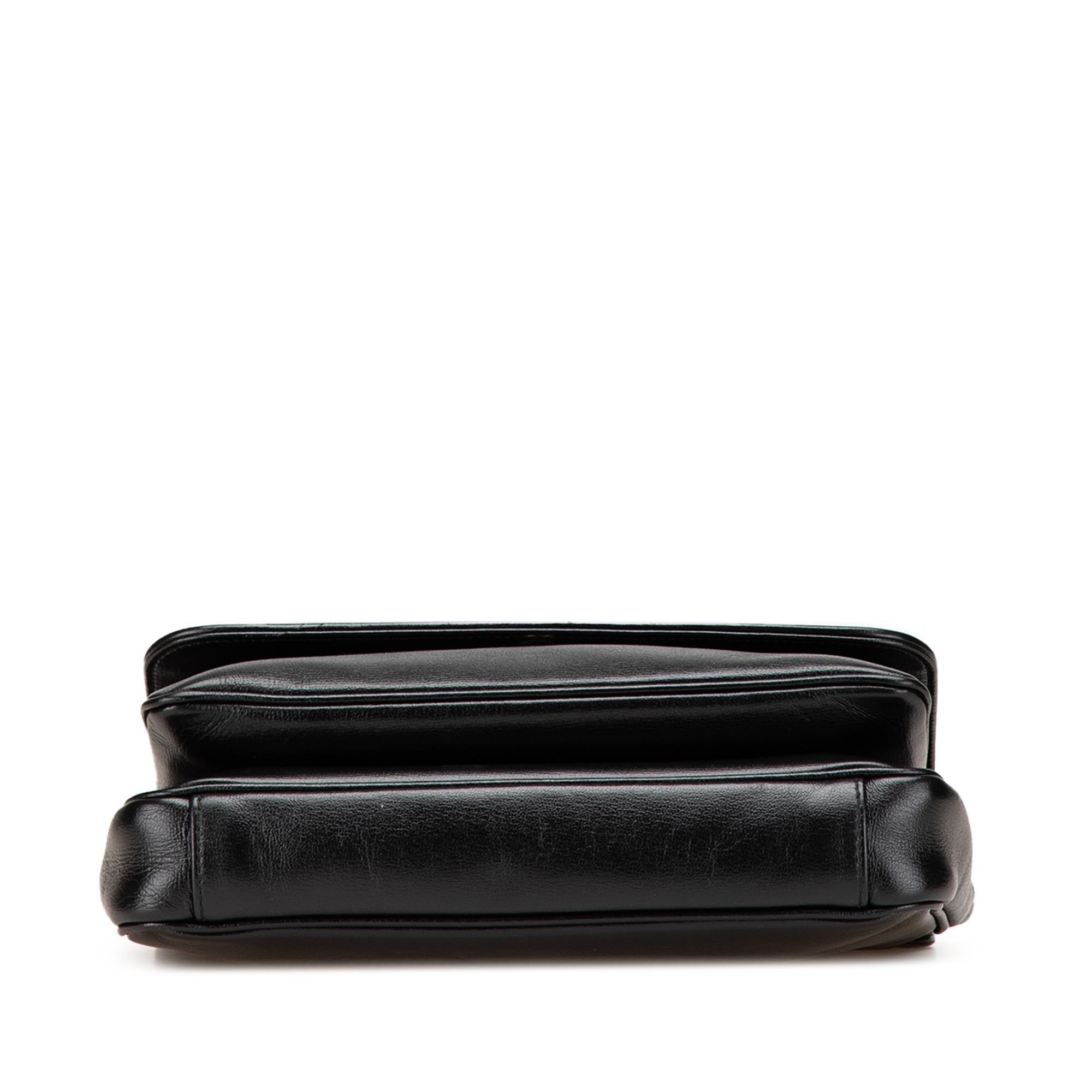 Gucci Small Leather Marina Chain Shoulder Bag