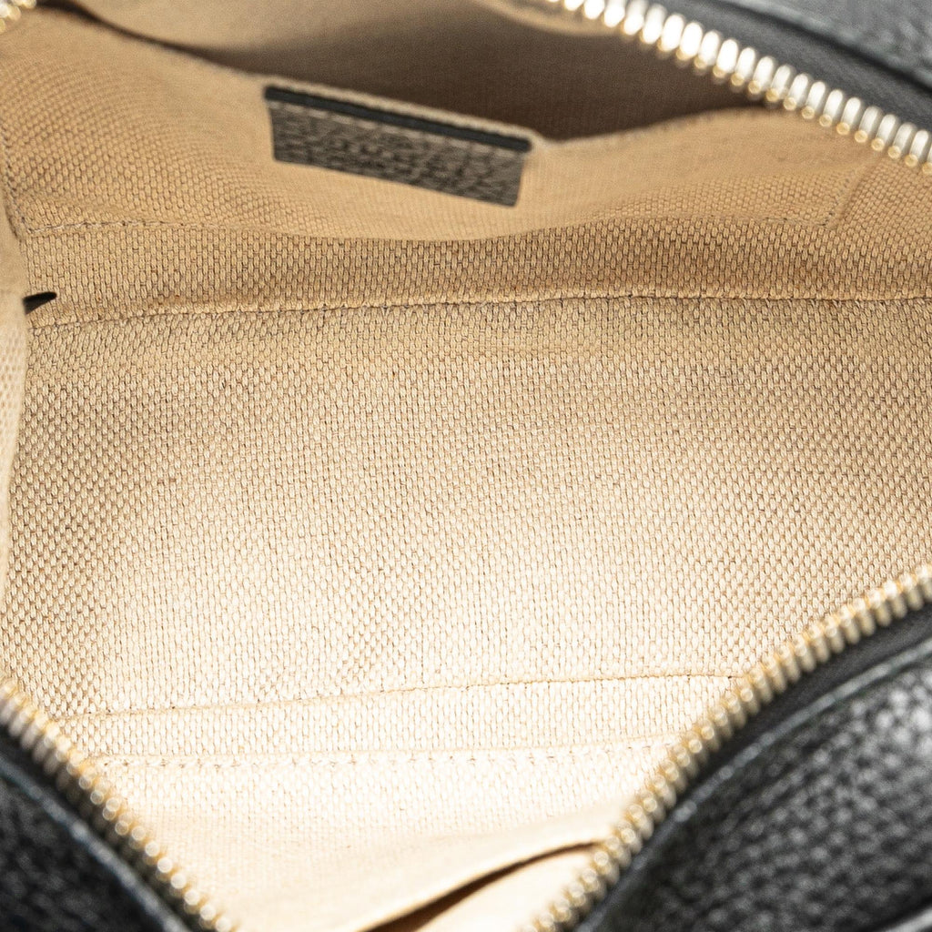 Gucci Small Leather Soho Disco Crossbody (SHG-0G7pv2)