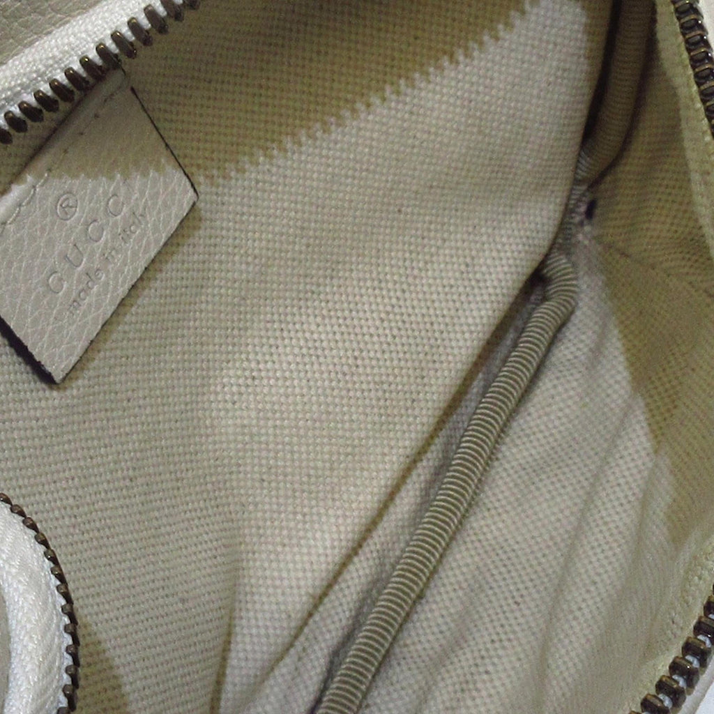 Gucci Small Logo Belt Bag (SHG-cHB2Tu)