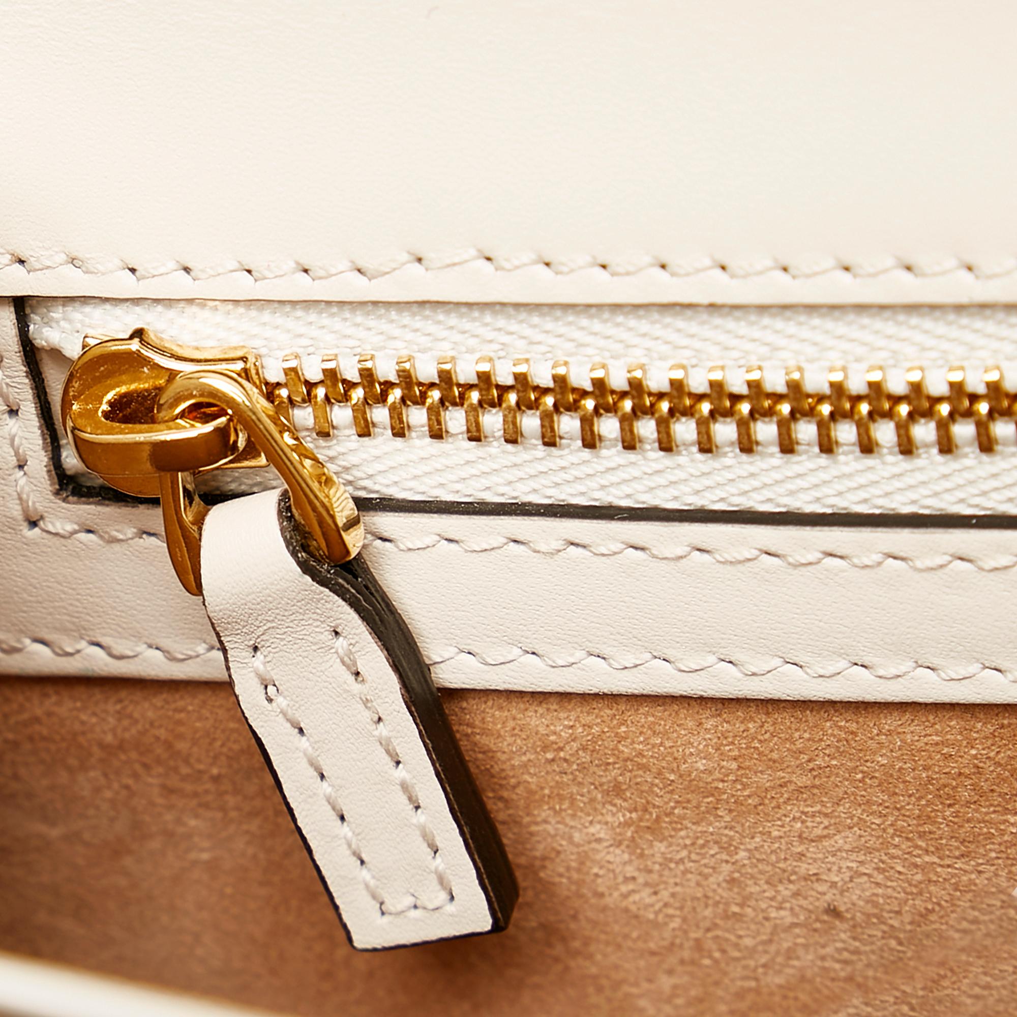 Gucci Small Sylvie Leather Shoulder Bag (SHG-31073)