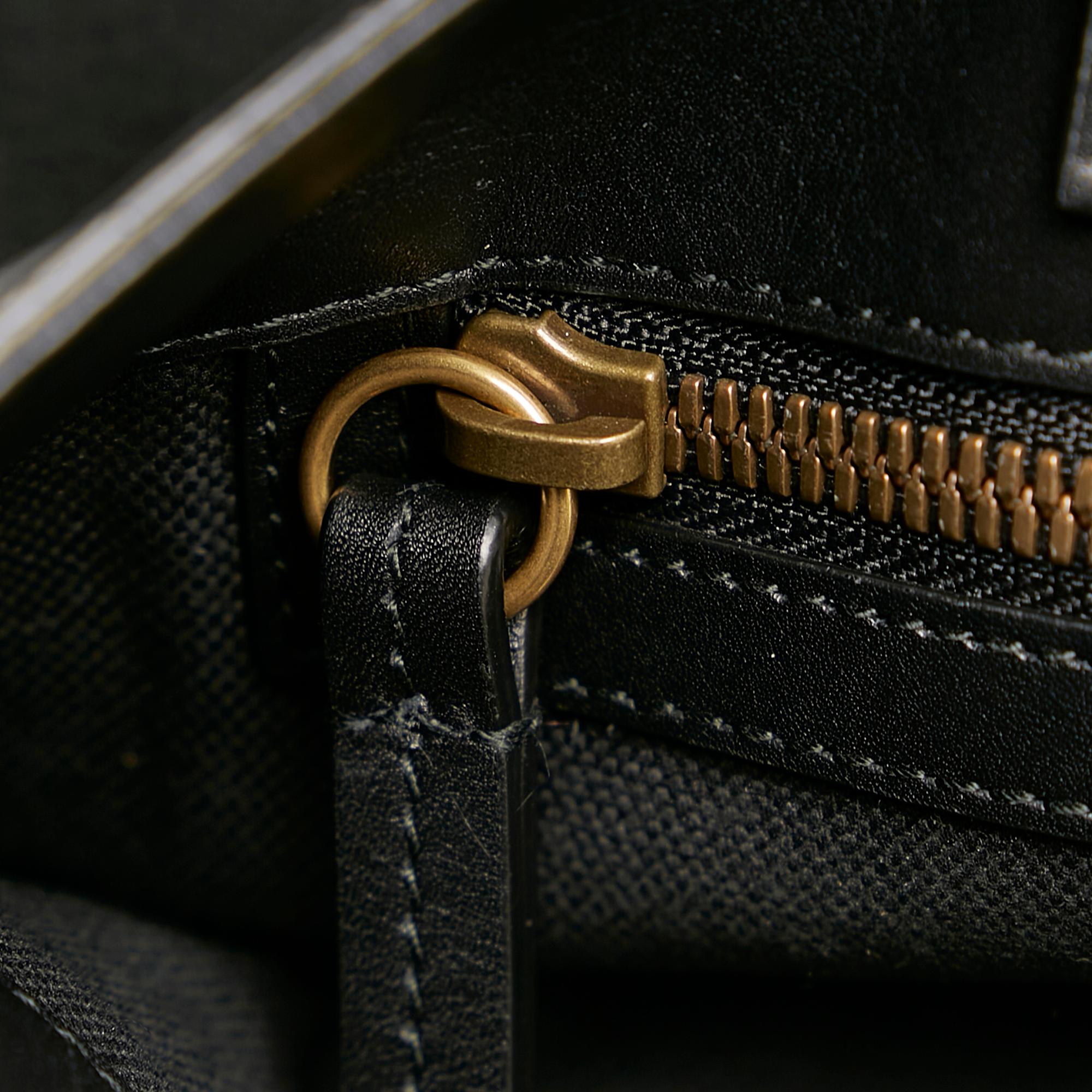 Gucci Snake Embossed Leather Bag (SHG-35956)