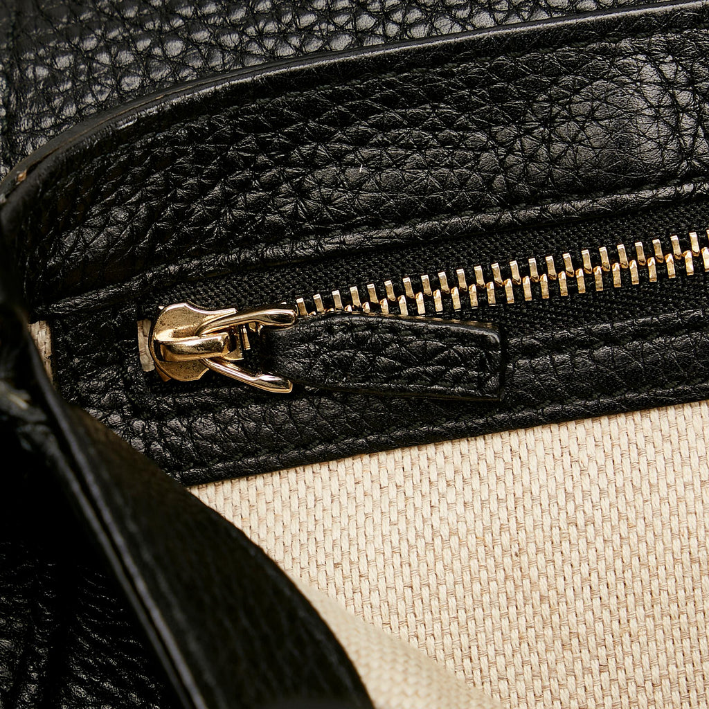 Gucci Soho Flap Chain Crossbody Bag (SHG-hBJ0wb)