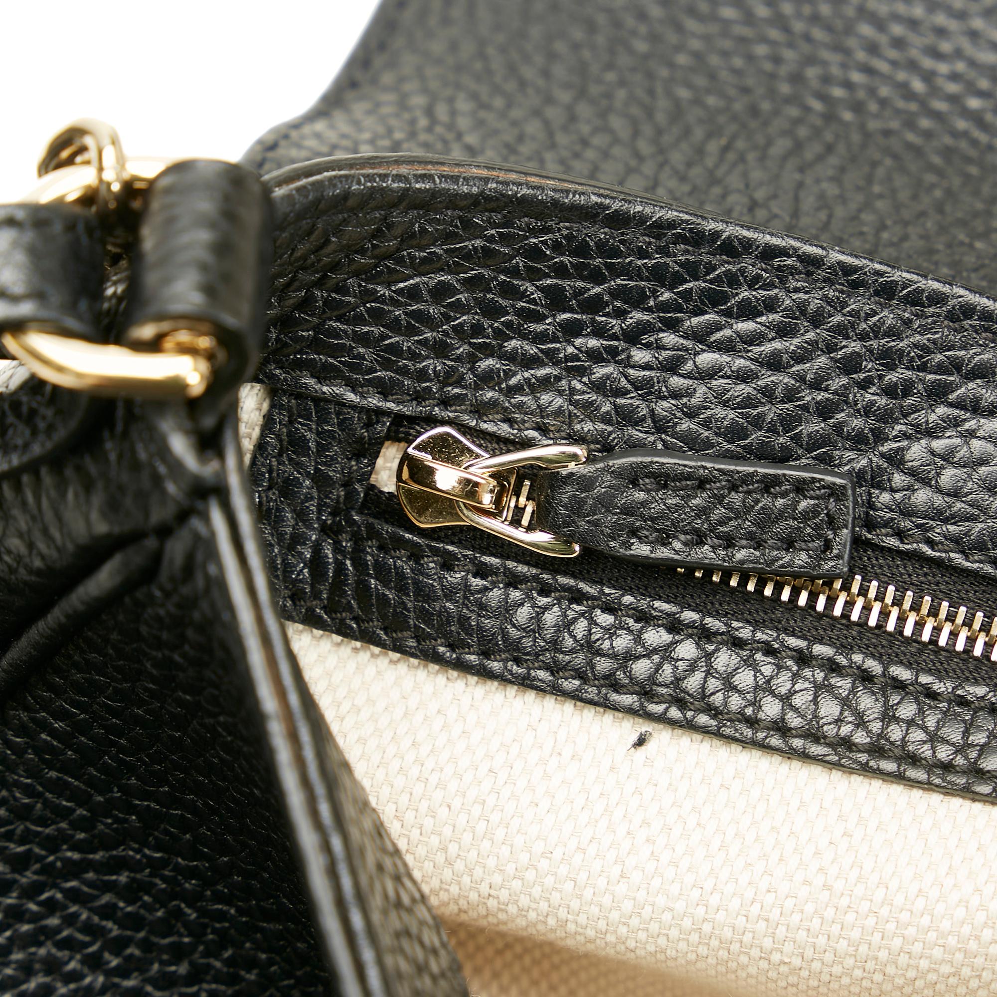 Gucci Soho Flap Crossbody (SHG-UVI074)