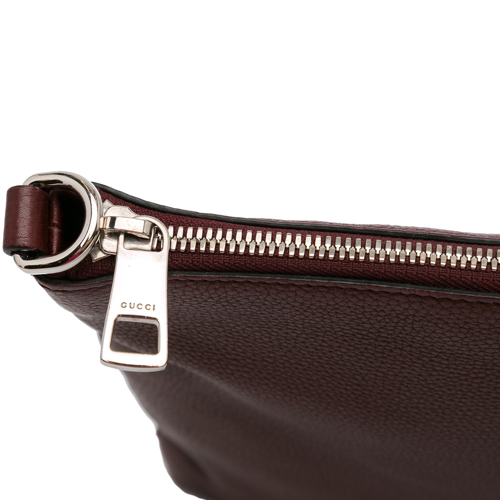Gucci Soho Leather Pouch (SHG-Wb1Mno)