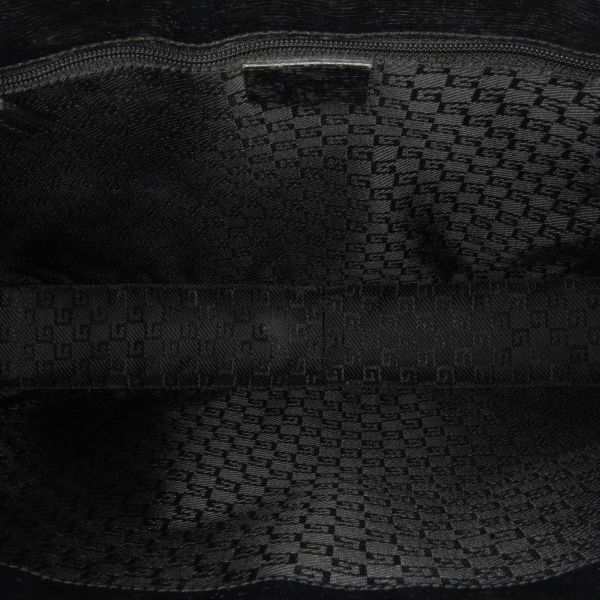 Gucci Square G Canvas Shoulder Bag (SHG-FHbYlb)
