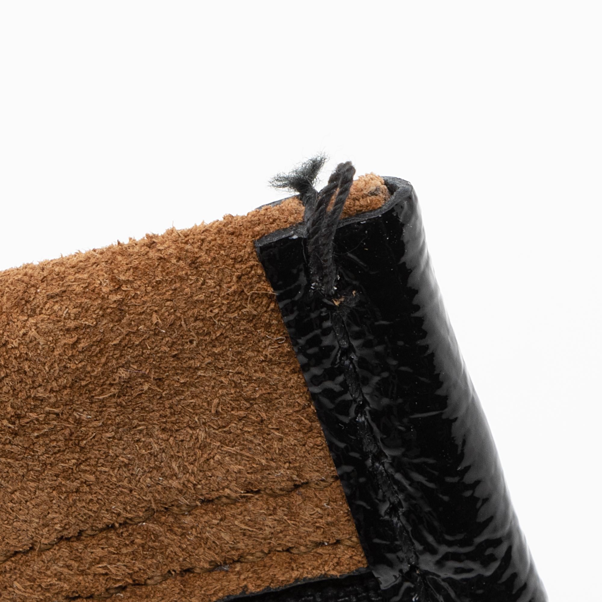 Gucci Suede Pochette (SHF-23212)