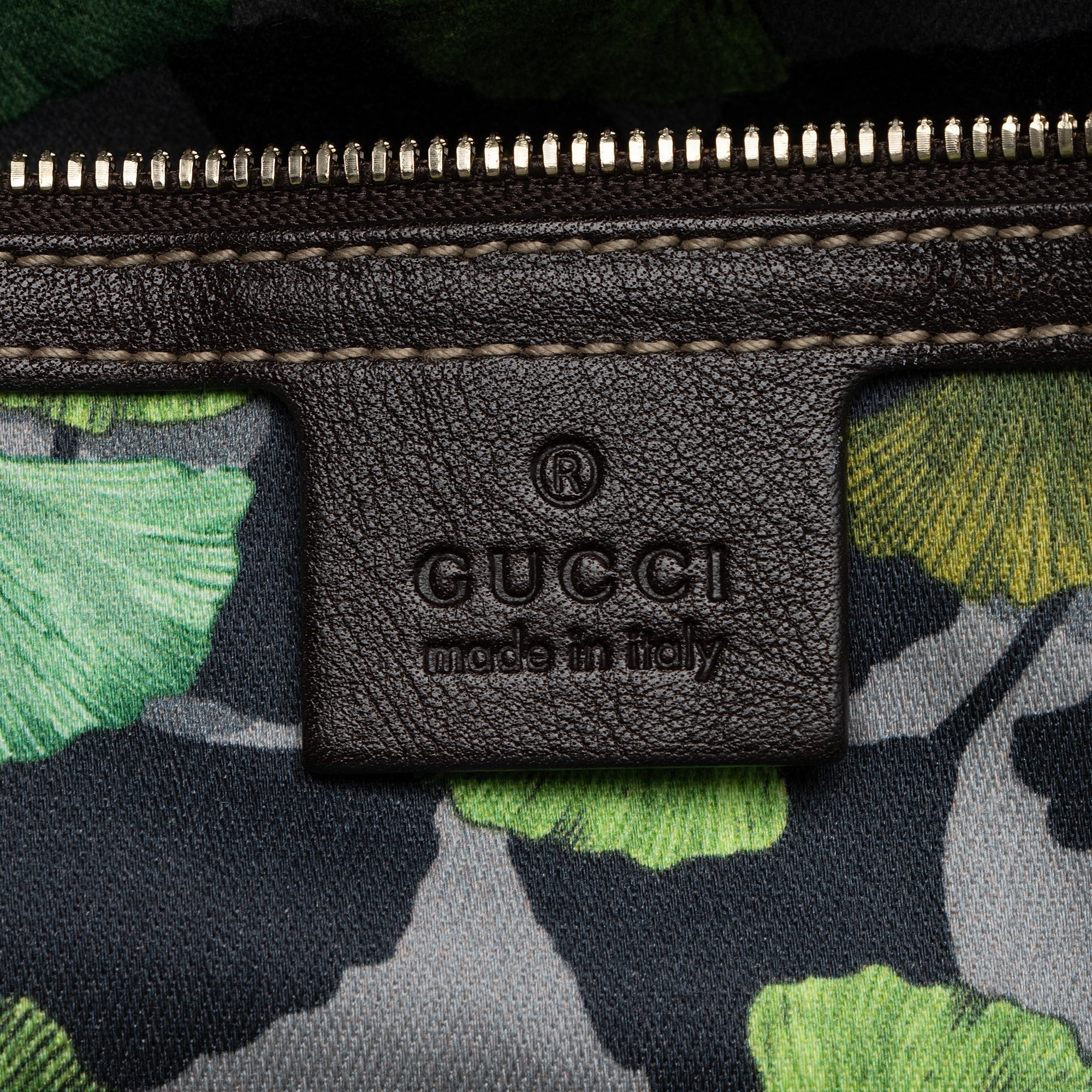 Gucci Suede Royal Satchel (SHF-NaAFTp)