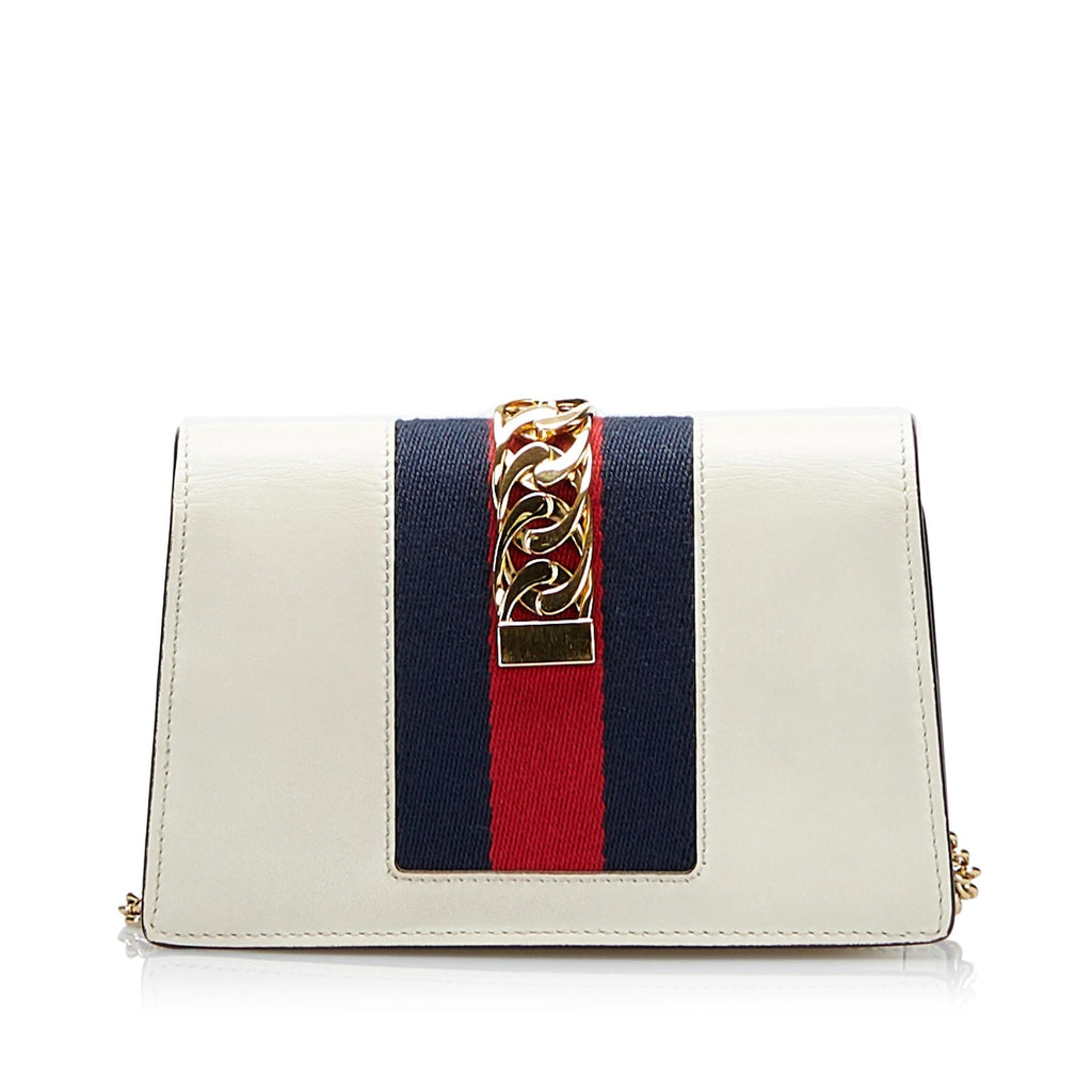 Gucci Super Mini Sylvie Crossbody Bag (SHG-ifuEsg)