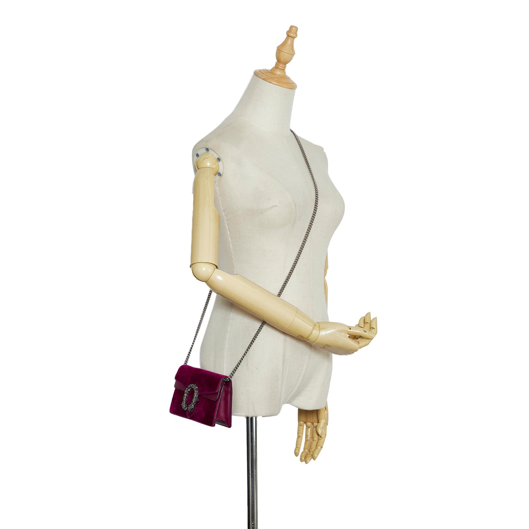Gucci Super Mini Velvet Dionysus Crossbody Bag (SHG-b6Dwxl)