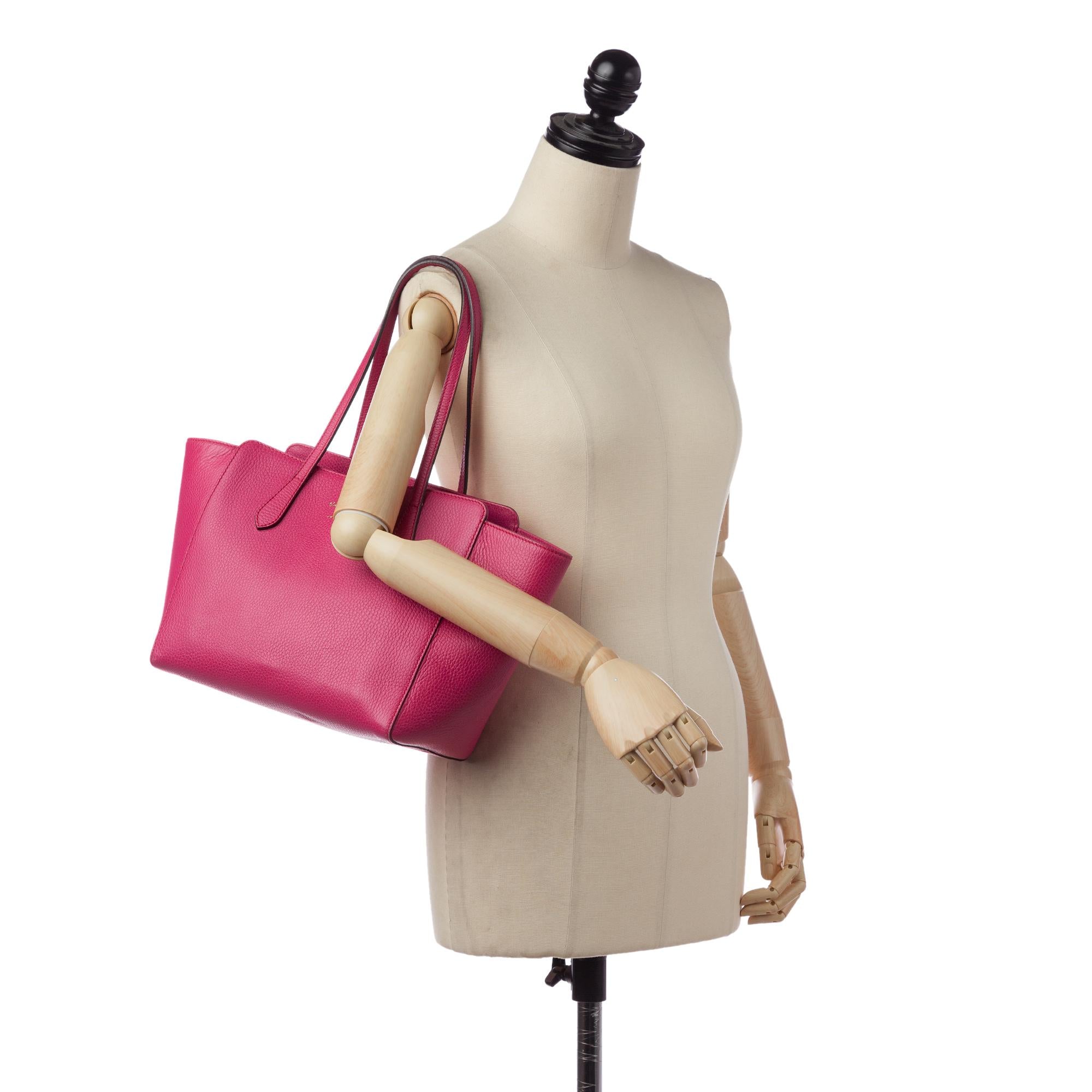 Gucci Swing Leather Tote Bag (SHG-33856)