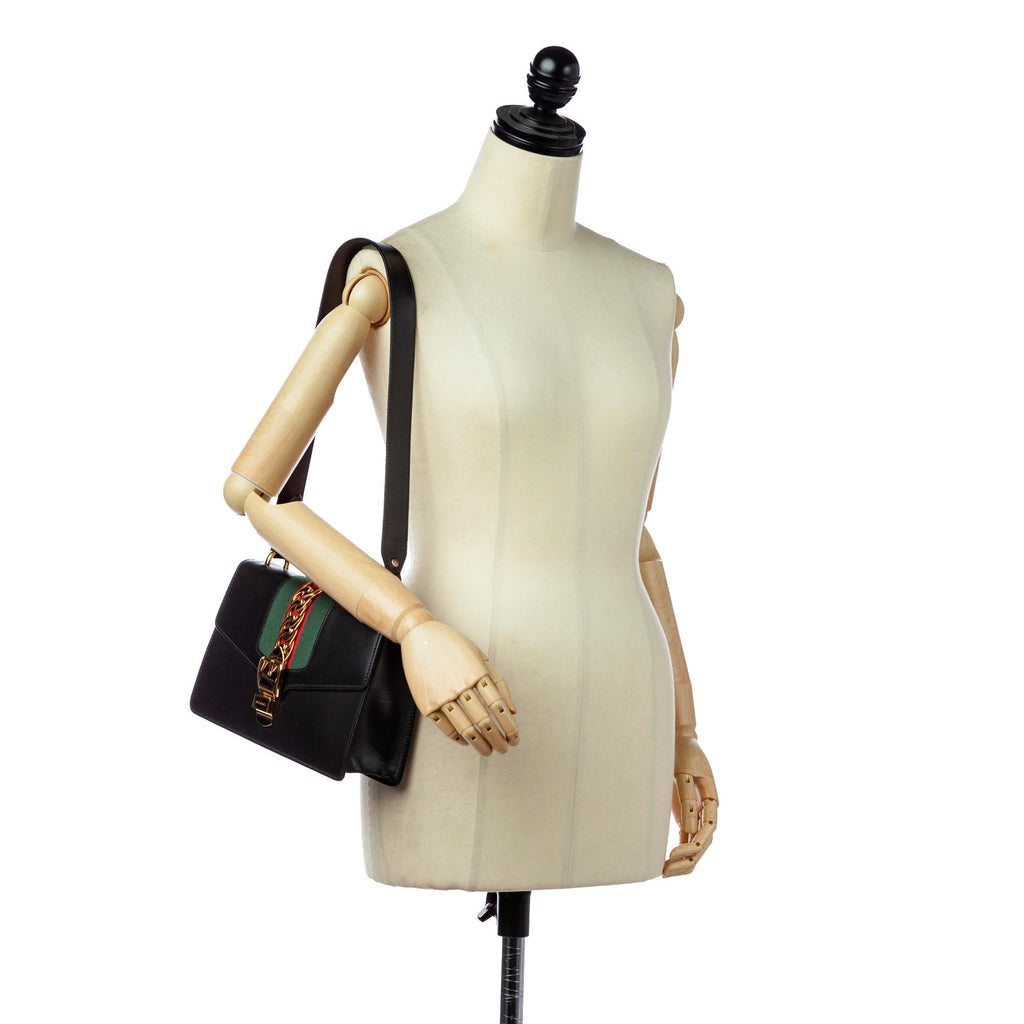 Gucci Sylvie Leather Shoulder Bag (SHG-26629)