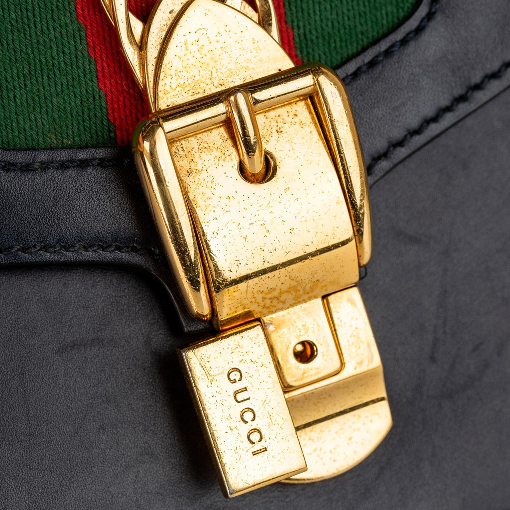 Gucci Sylvie Shoulder Bag (SHG-35687)