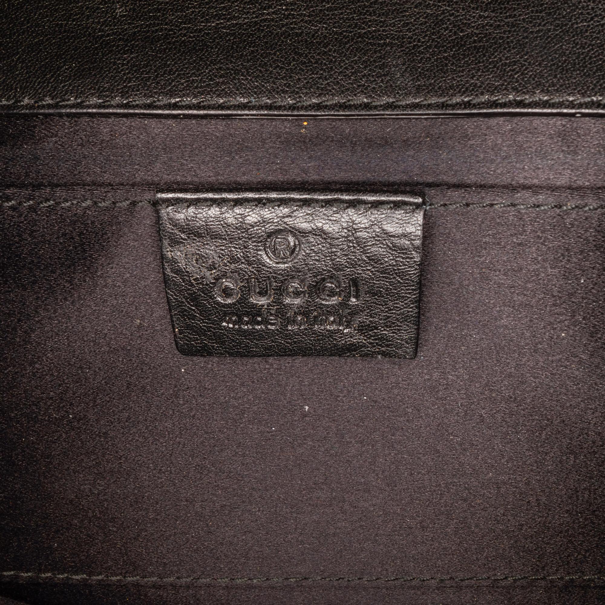 Gucci Tempered Glass Broadway Clutch (SHG-E6bkh6)
