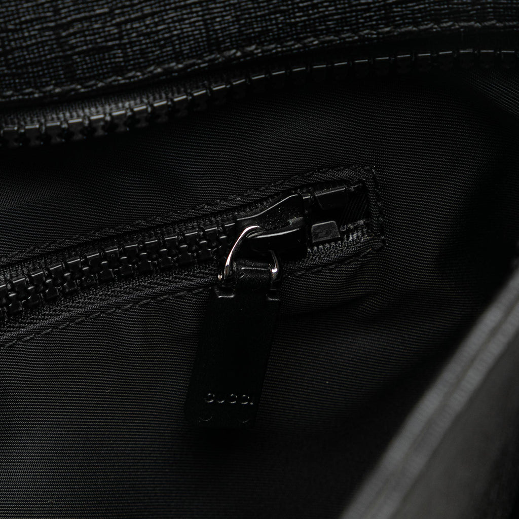 Gucci Trademark Logo Crossbody (SHG-f14qOg)