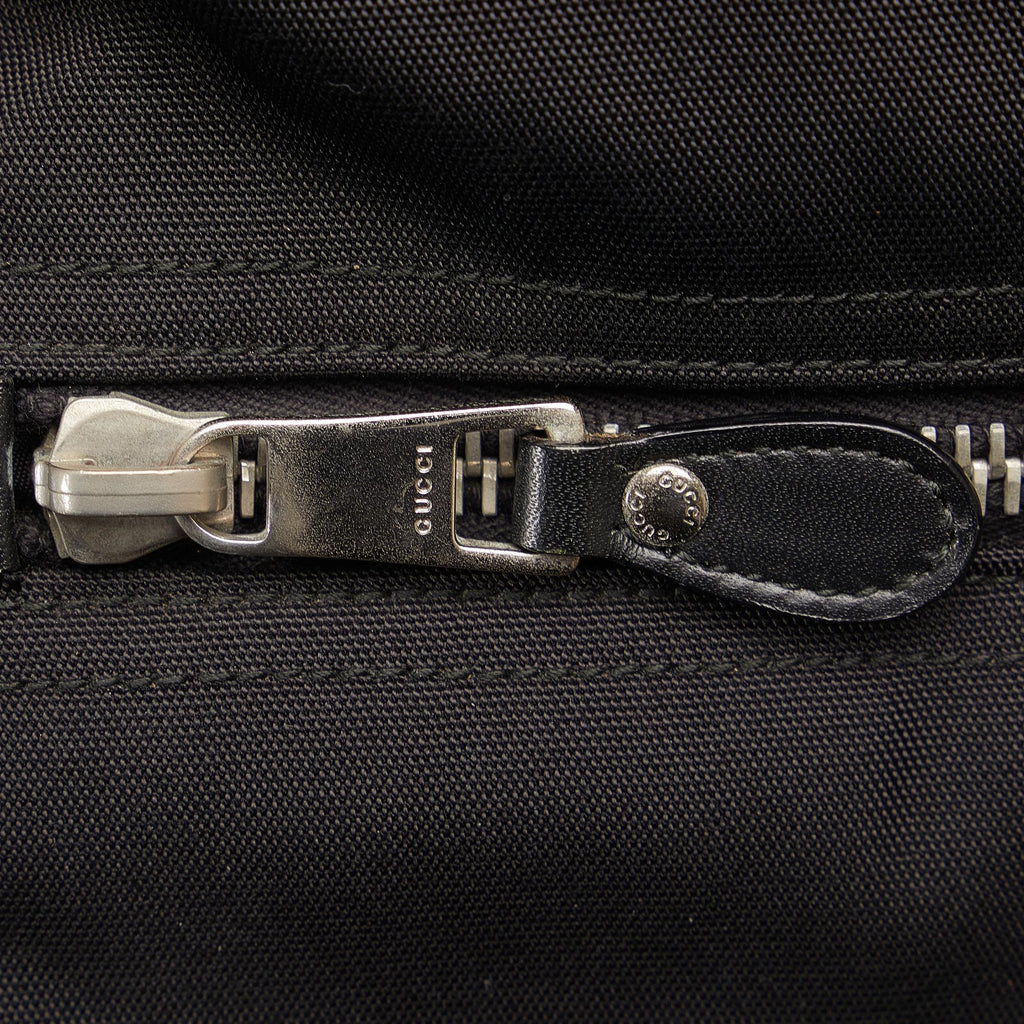 Gucci Web Nylon Business Bag (SHG-Y0mhDT)