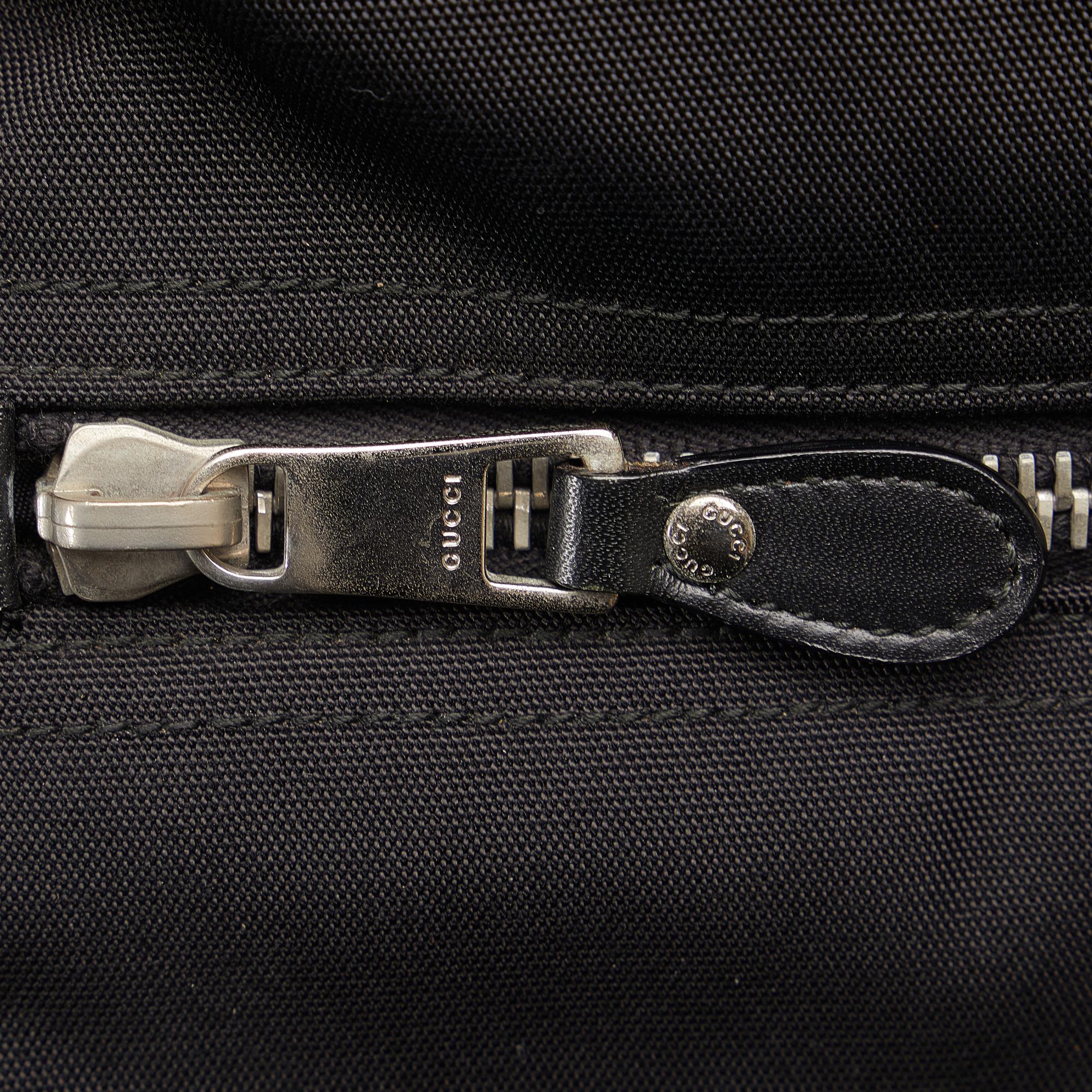 Gucci Web Nylon Business Bag (SHG-Y0mhDT)