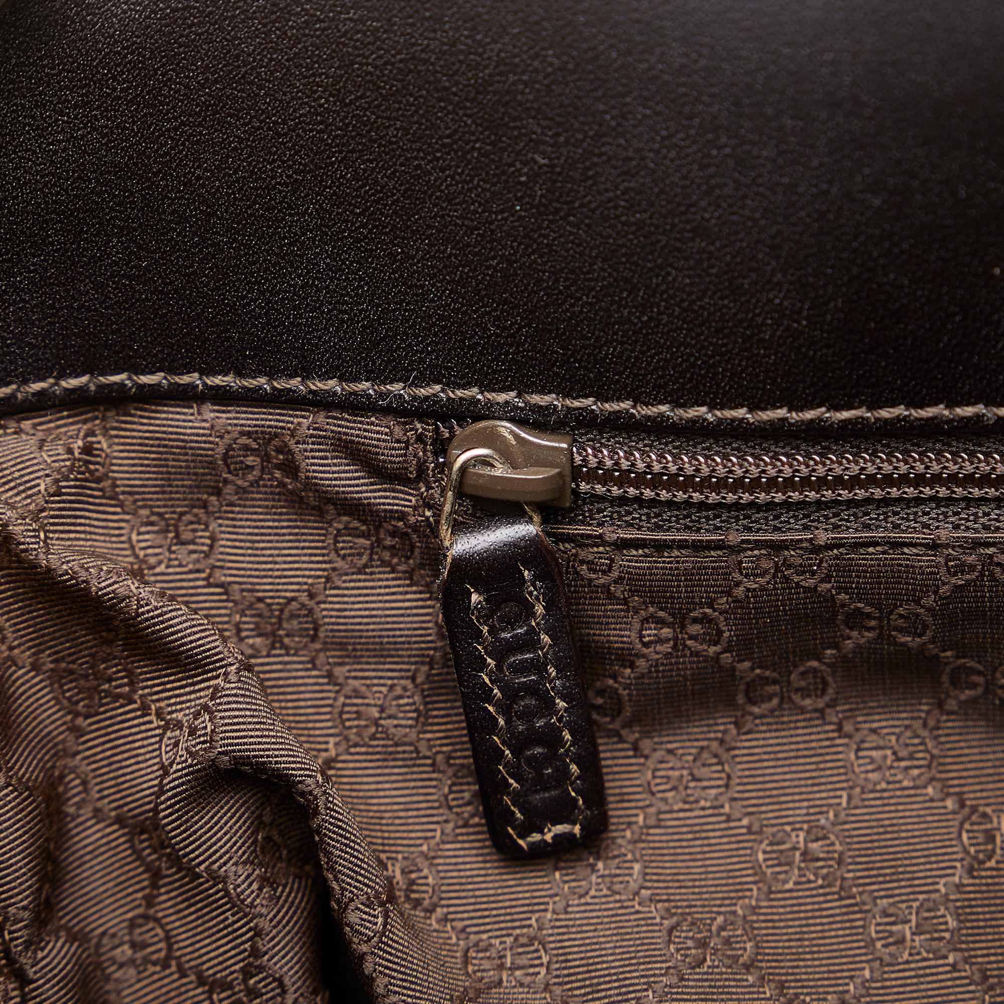Gucci Web Shoulder Bag (SHG-W3n2Vc)