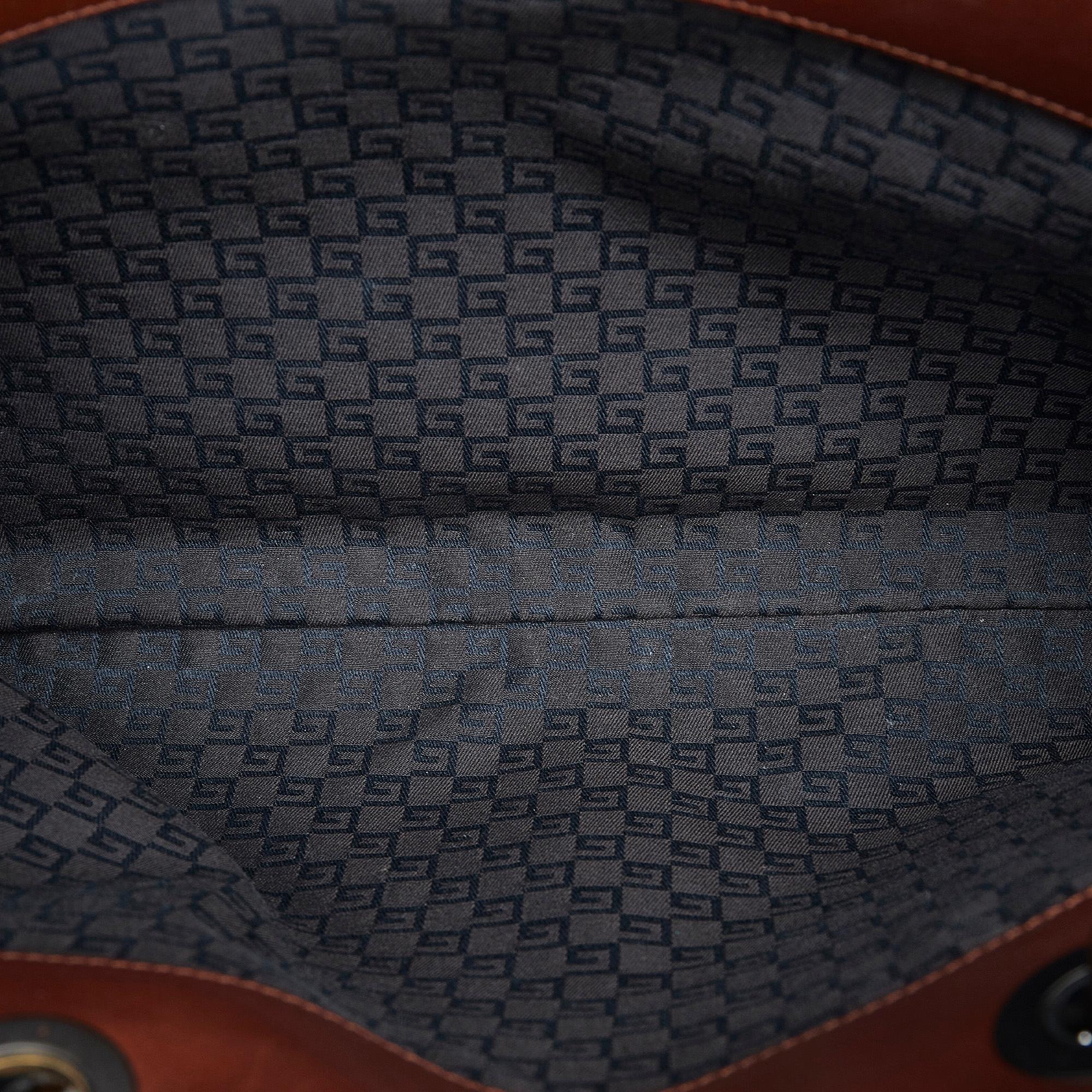 Gucci Whipstitch Wood Handle Handbag (SHG-caHaIH)