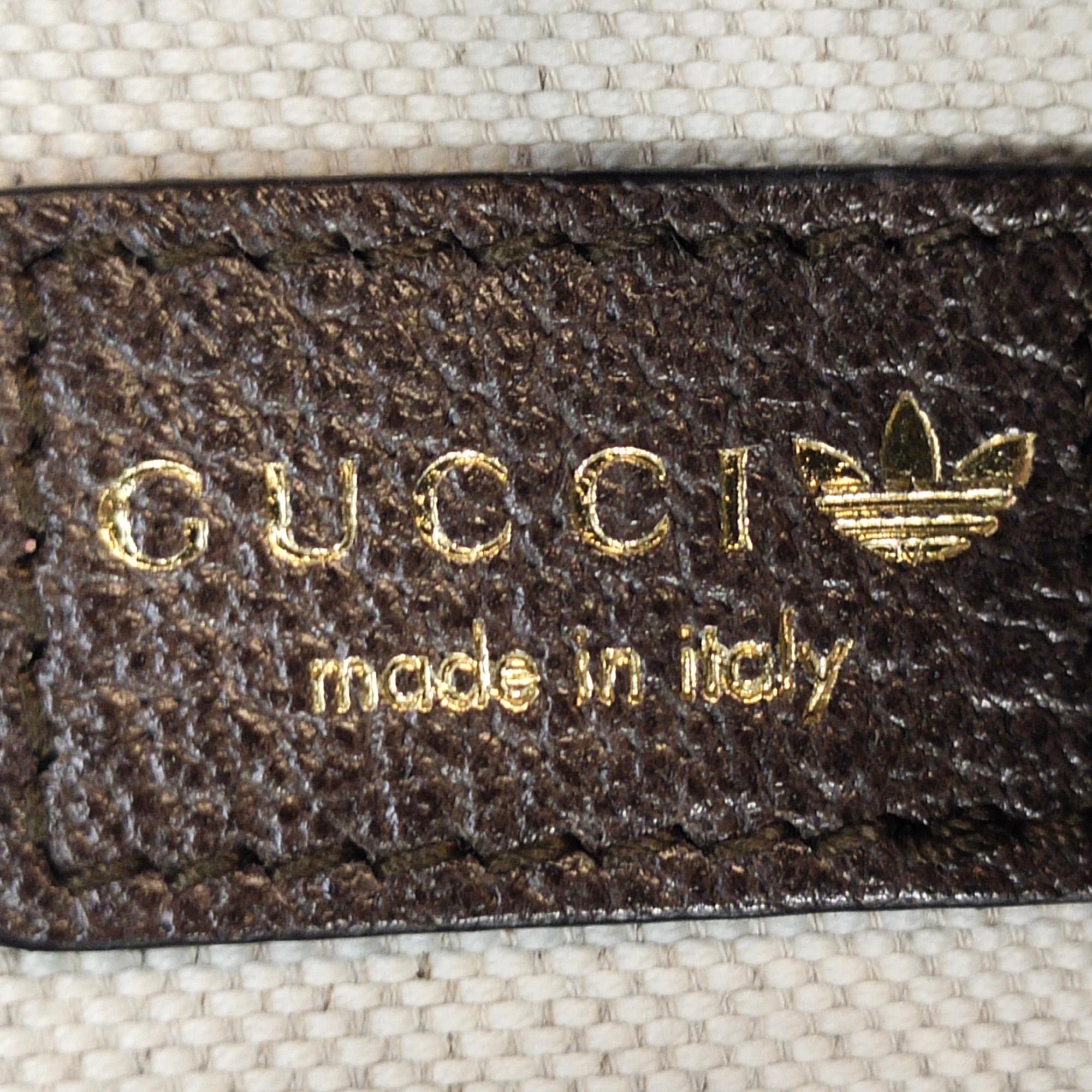 Gucci x Adidas Mini Handbag (SHG-40U9QW)