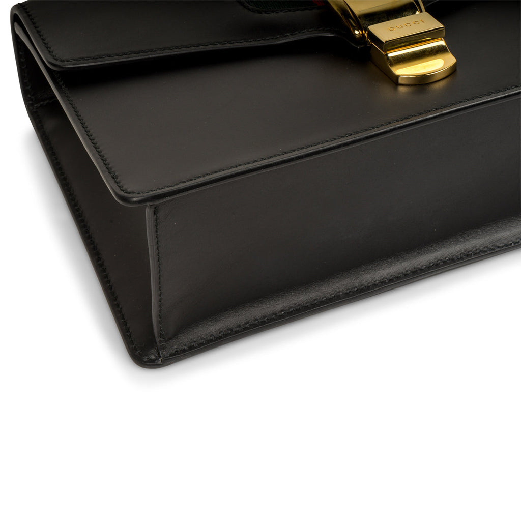 SyLouis Vuittonie Small Shoulder Bag