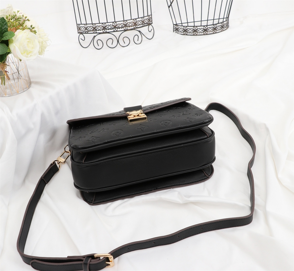 Elite Carryalls