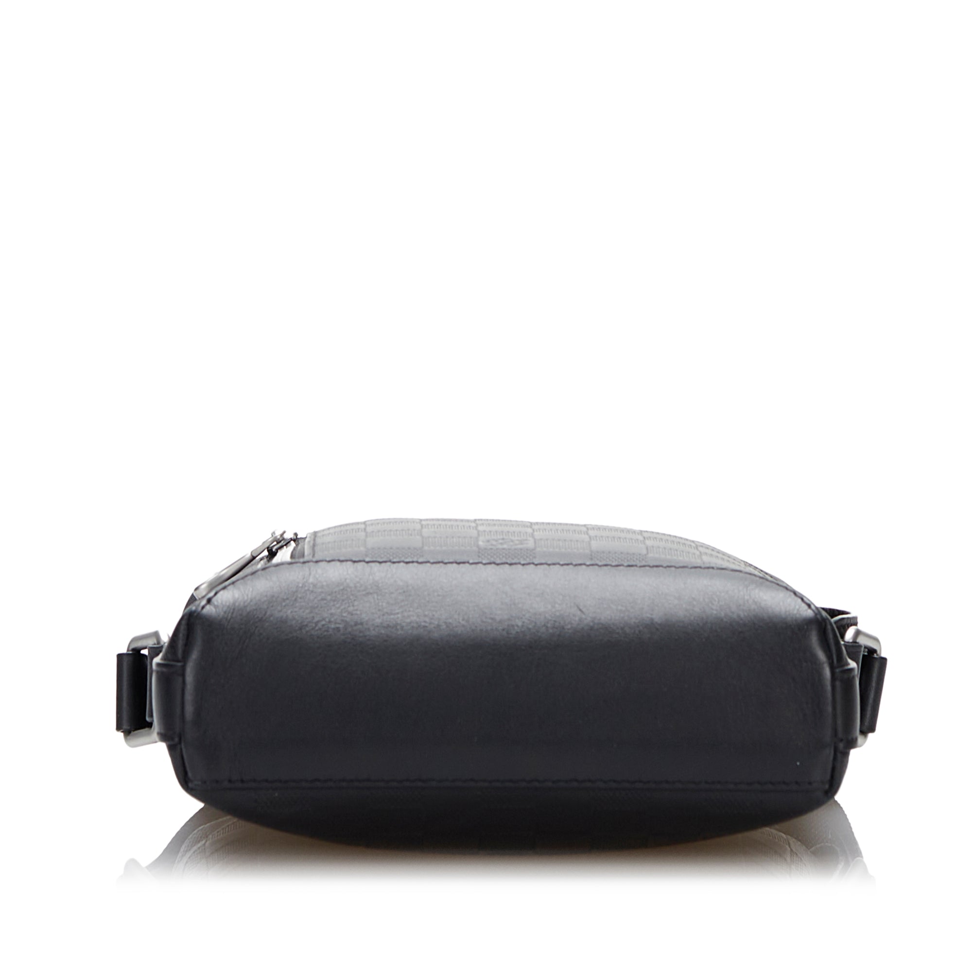 Louis Vuitton Damier Infini Discovery Messenger Crossbody Bag