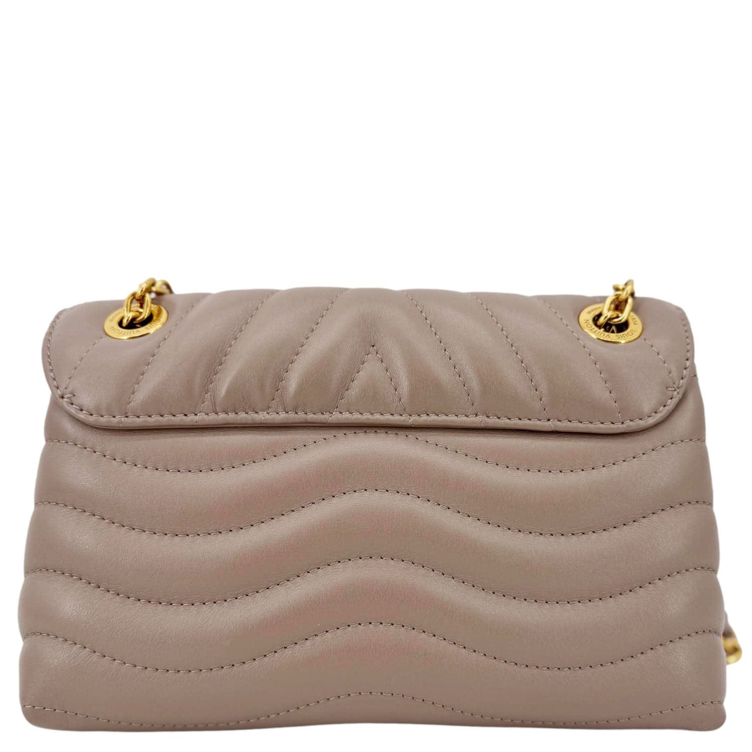 LOUIS VUITTON New Wave Chain MM Calfskin Leather Shoulder Bag Beige
