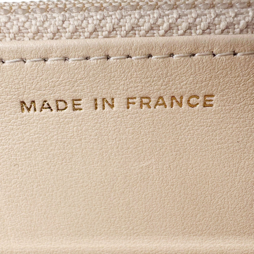 Chanel CC Pearl Caviar Quilted Leather WOC Crossbody Bag Off white