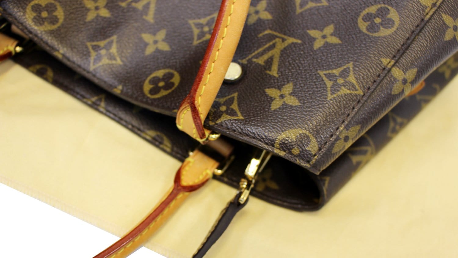 LOUIS VUITTON Monogram Canvas Montaigne MM Shoulder Bag