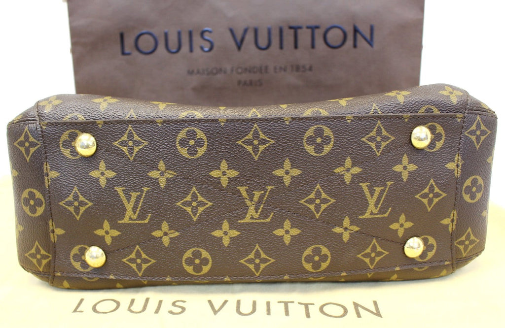 LOUIS VUITTON Monogram Canvas Montaigne MM Shoulder Bag