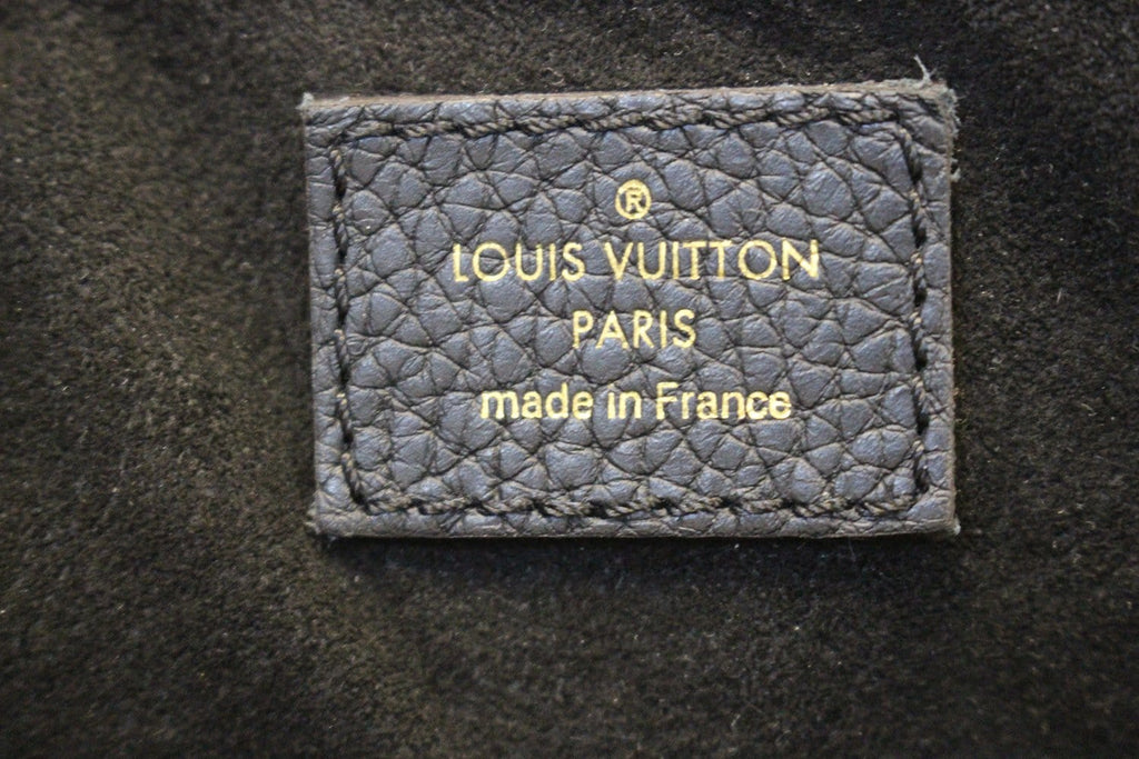 LOUIS VUITTON Monogram Estrela MM NM Noir Black Shoulder Bag