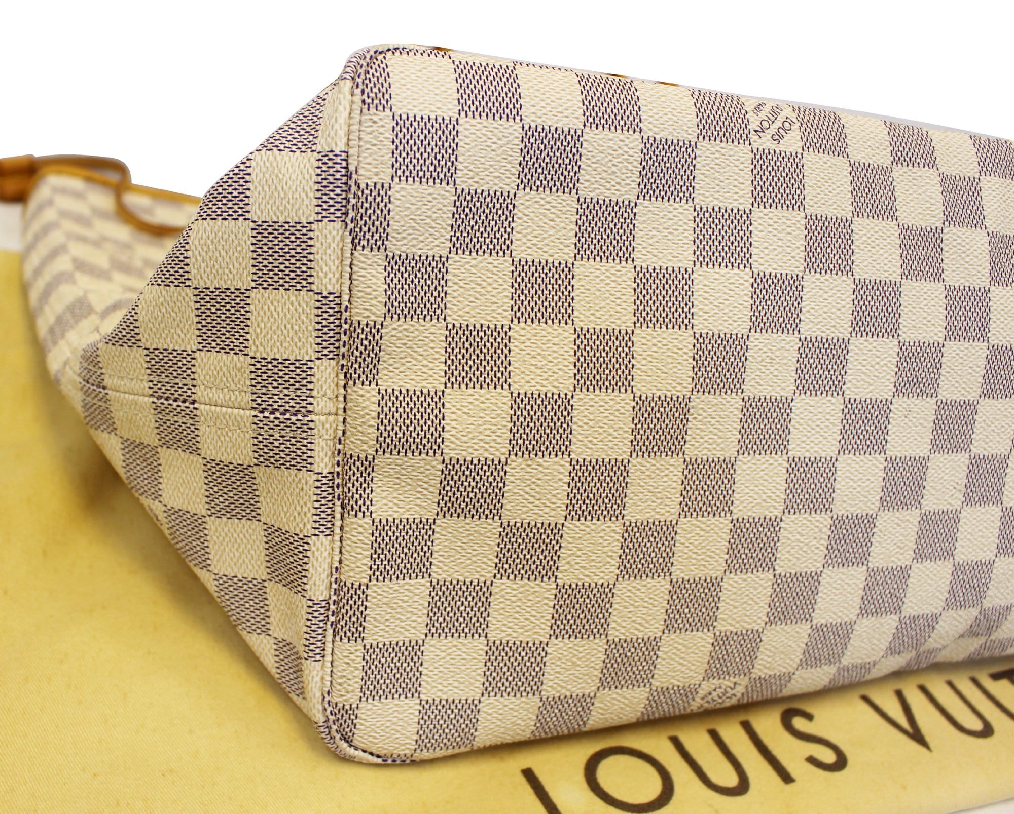LOUIS VUITTON Damier Azur Neverfull GM Shoulder Bag