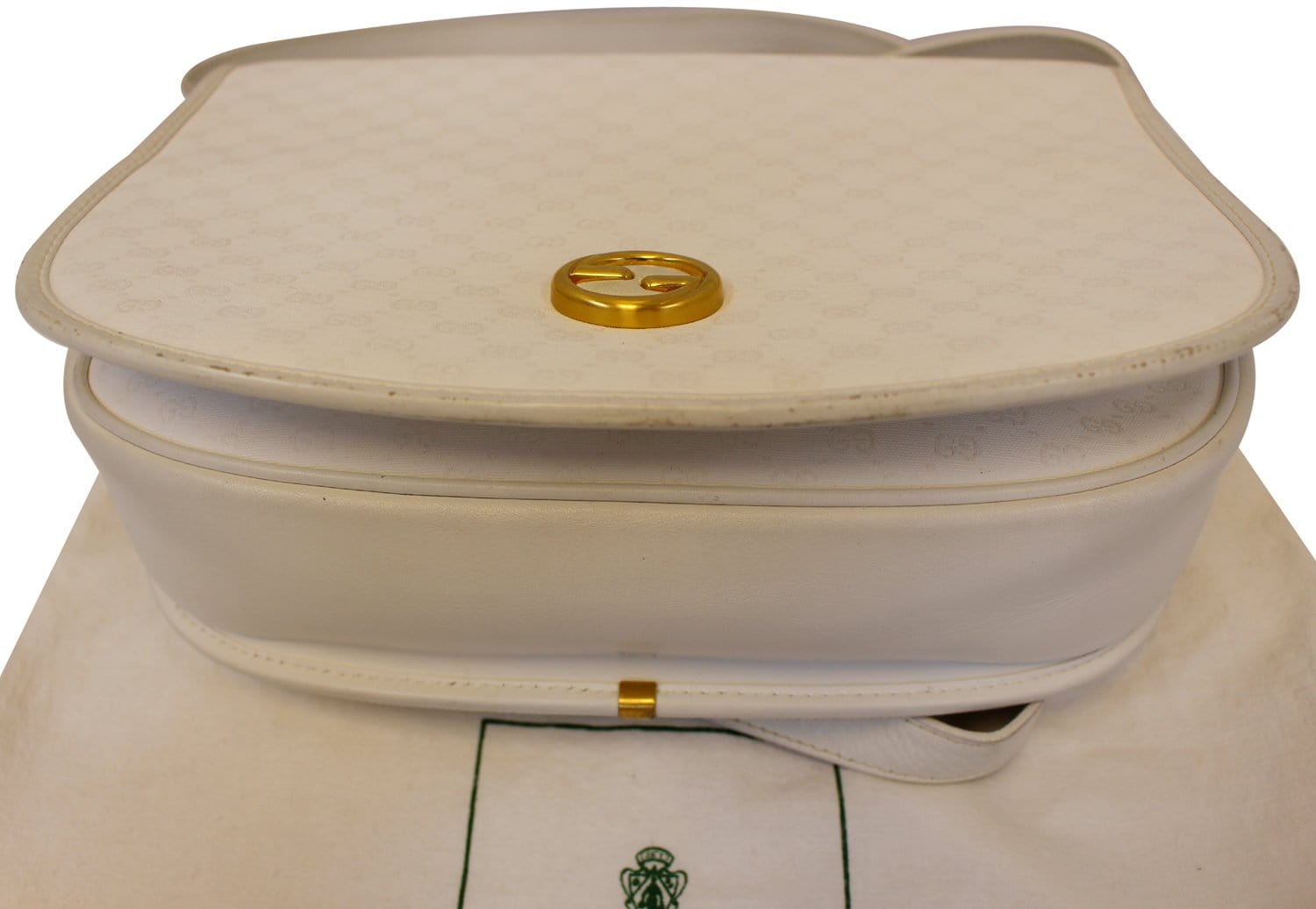 GUCCI Supreme White Flap Crossbody Bag