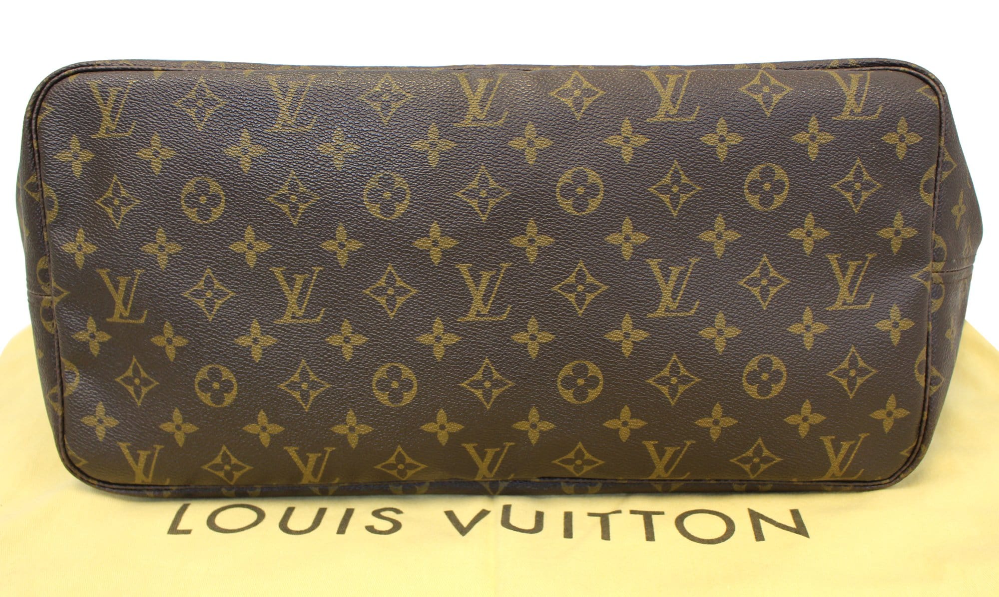 LOUIS VUITTON Monogram Canvas Neverfull GM Shoulder Bag