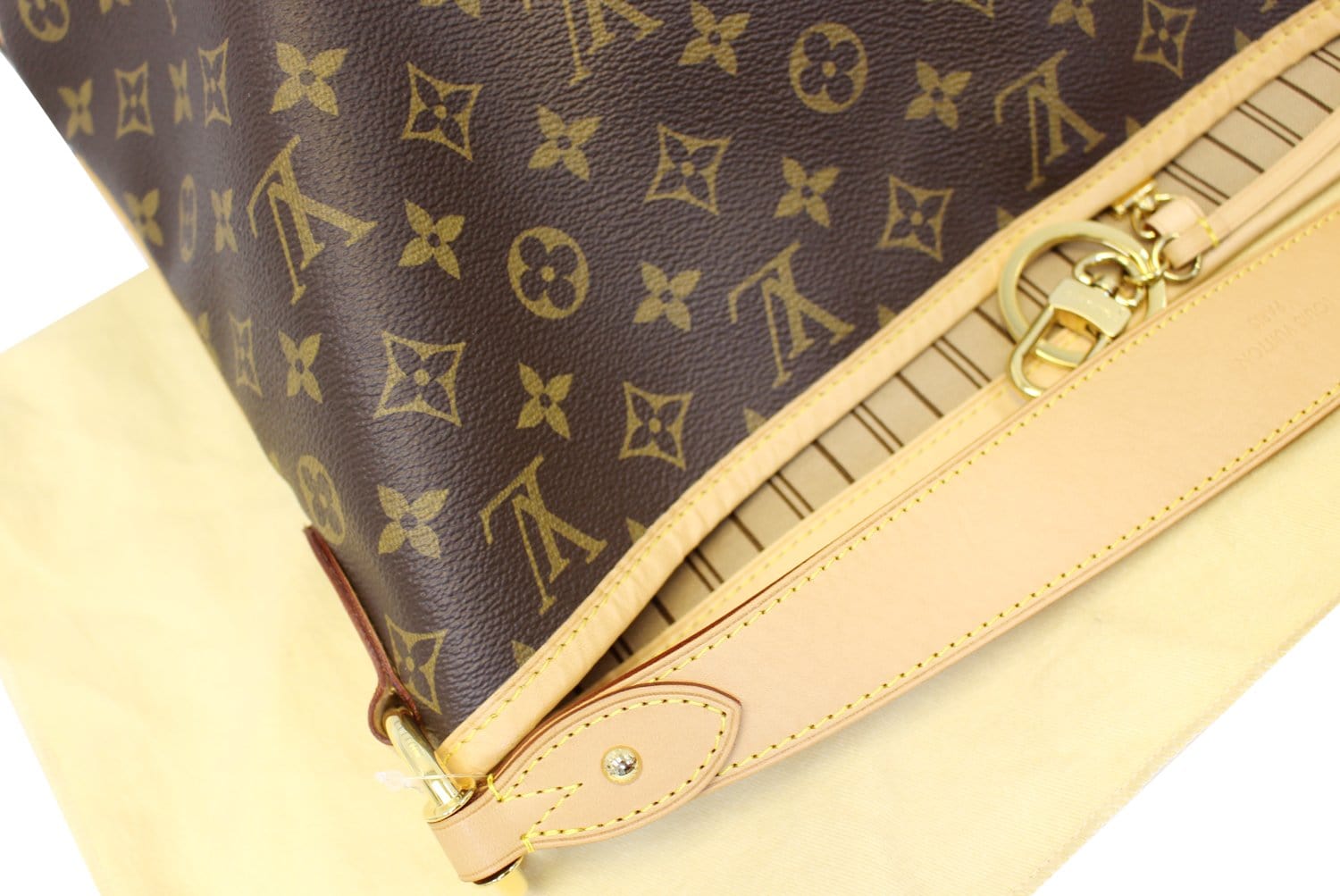 LOUIS VUITTON Monogram Canvas Delightful MM NM Tote Shoulder Bag