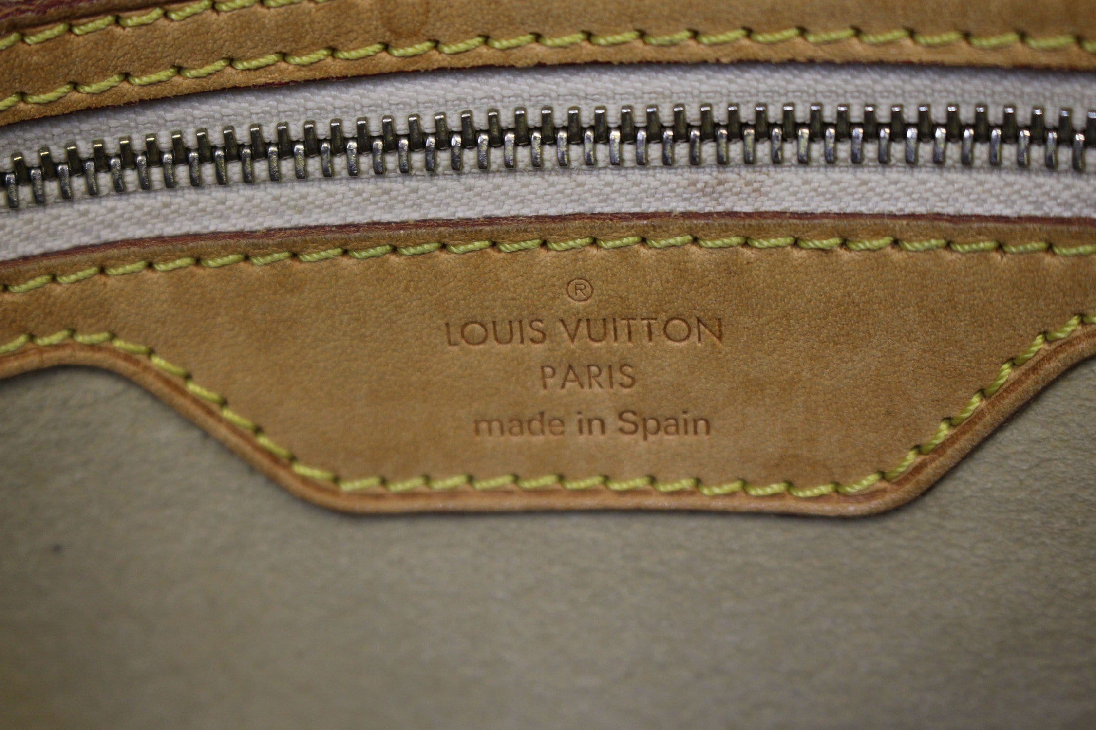 LOUIS VUITTON Damier Azur Hampstead MM Shoulder Bag - Sale
