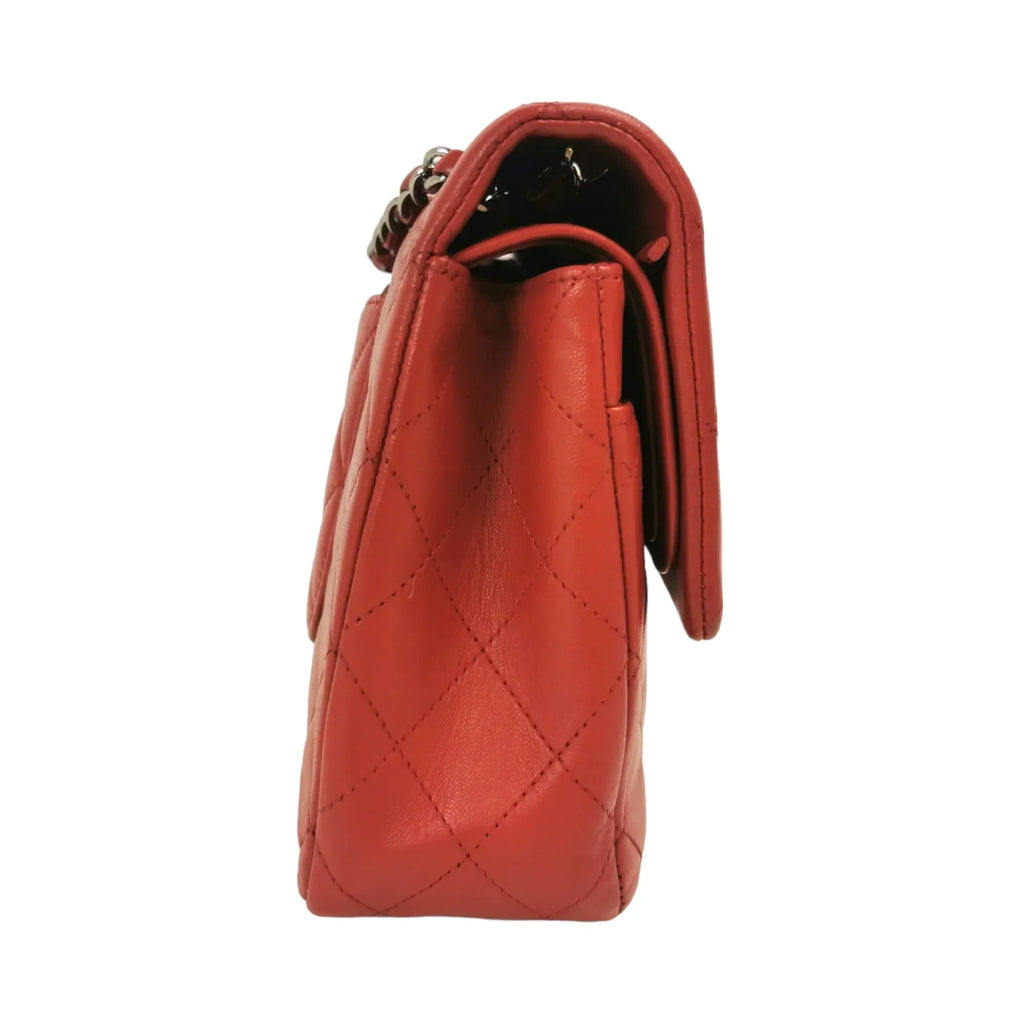 Chanel Classic Double Flap Medium Red Lambskin SiLouis Vuittoner