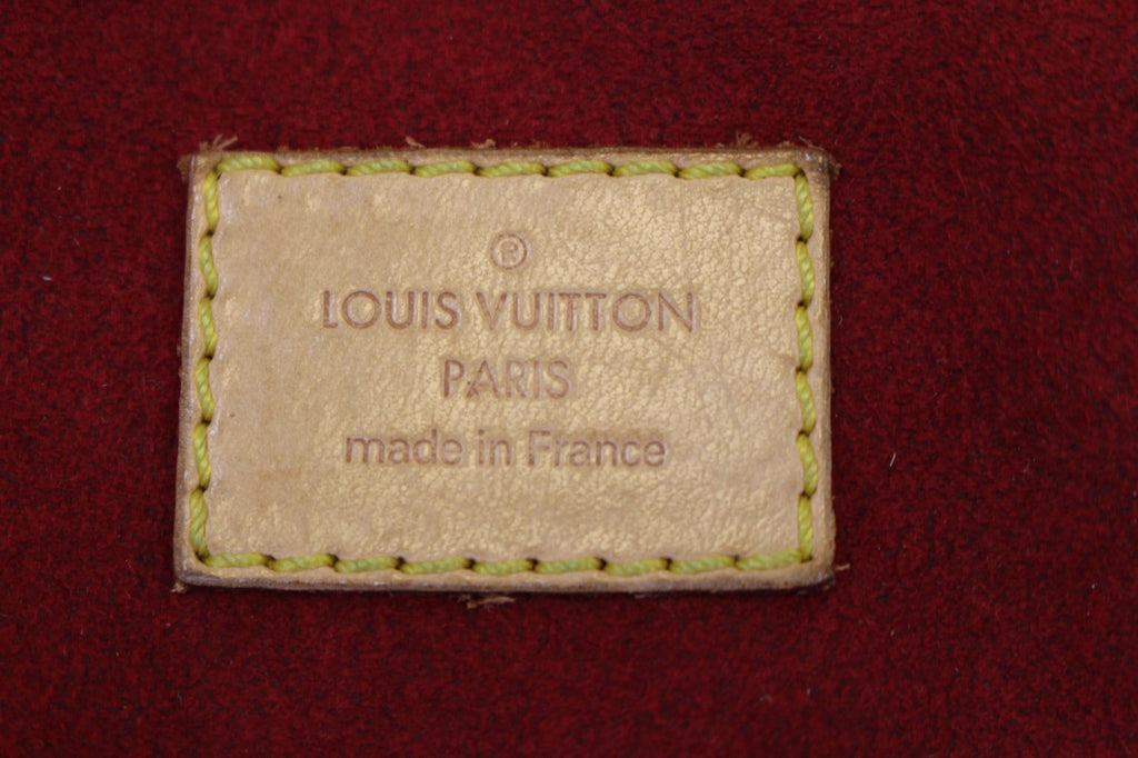 LOUIS VUITTON Monogram Canvas Croissant MM Shoulder Bag