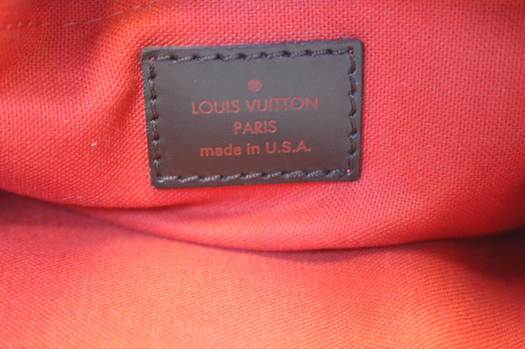 LOUIS VUITTON Damier Ebene Thames GM Shoulder Bag