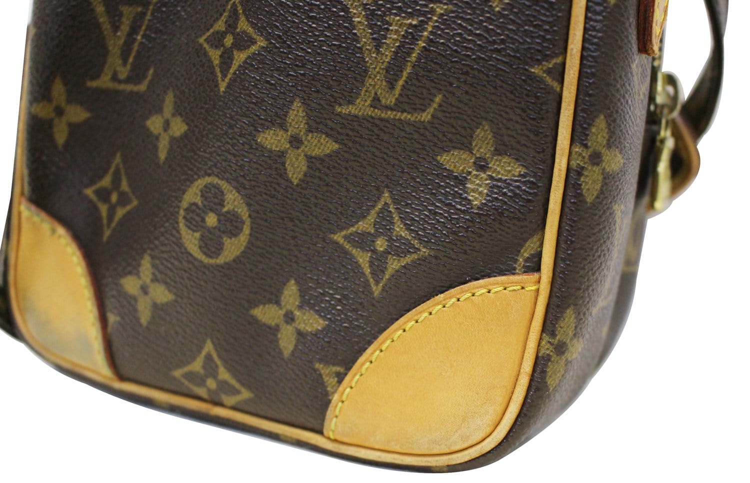 LOUIS VUITTON Monogram Canvas Amazone Crossbody Bag