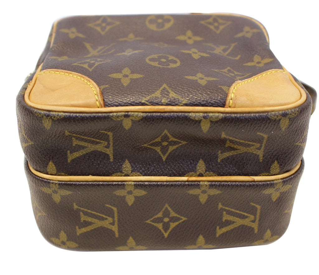 LOUIS VUITTON Monogram Canvas Amazone Crossbody Bag