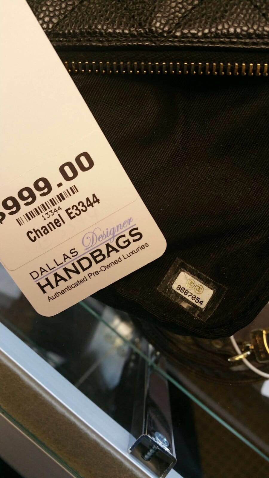 Chanel Shoulder Bag - CHANEL Black Sac Divers Mini Caviar Leather