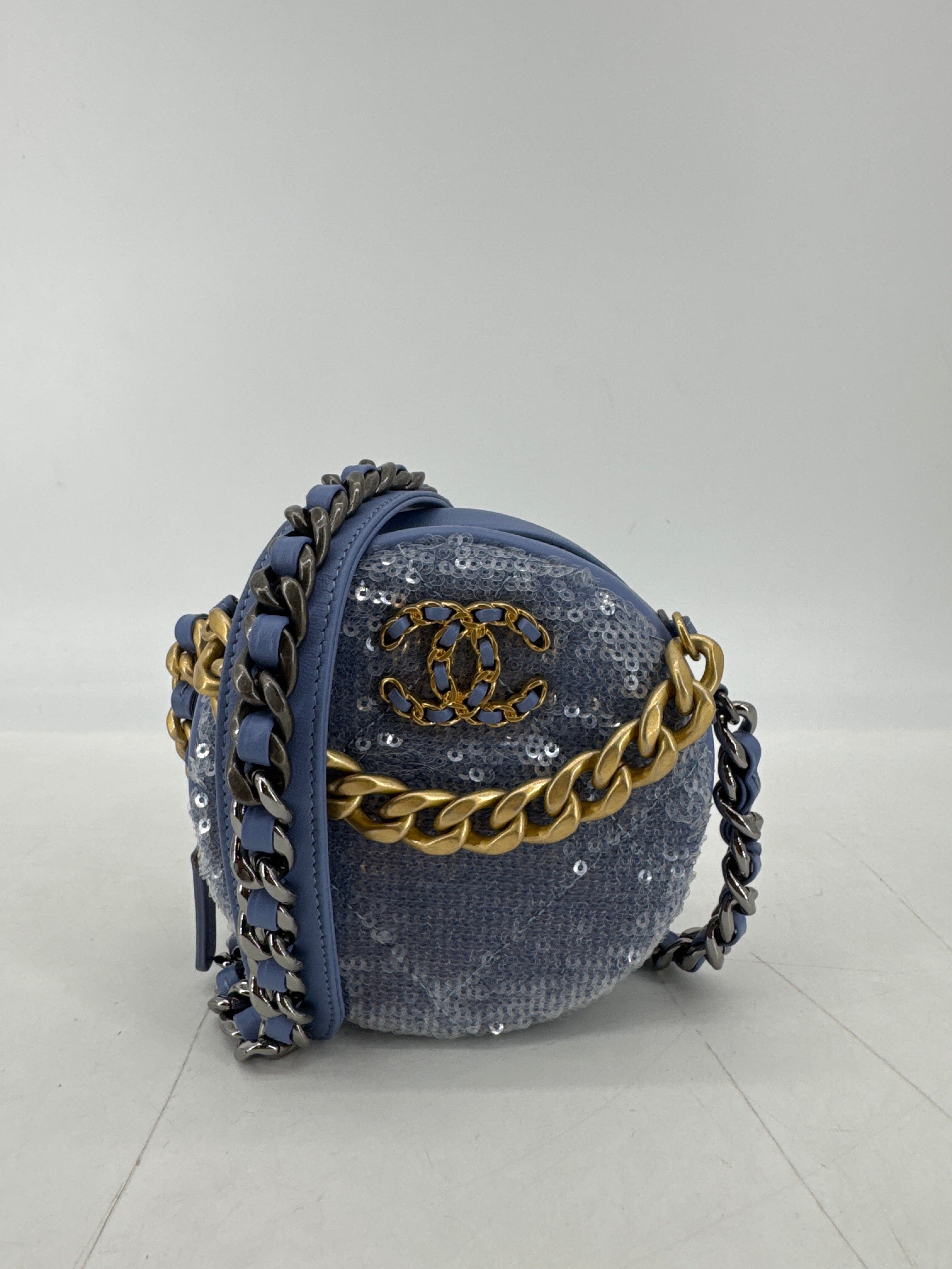 Chanel 53694-SYB Chanel 19 Sequins Round Bag